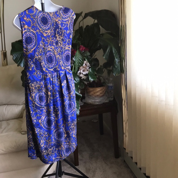 Royal Brocade Print Bodycon Stretch fit Dress Med - Picture 3 of 3
